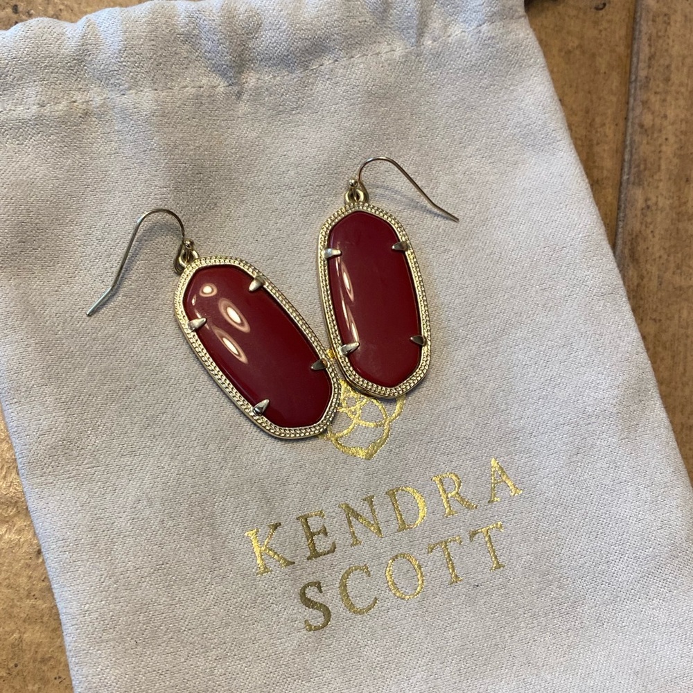 Kendra Scott Dark Red Elle Earrings